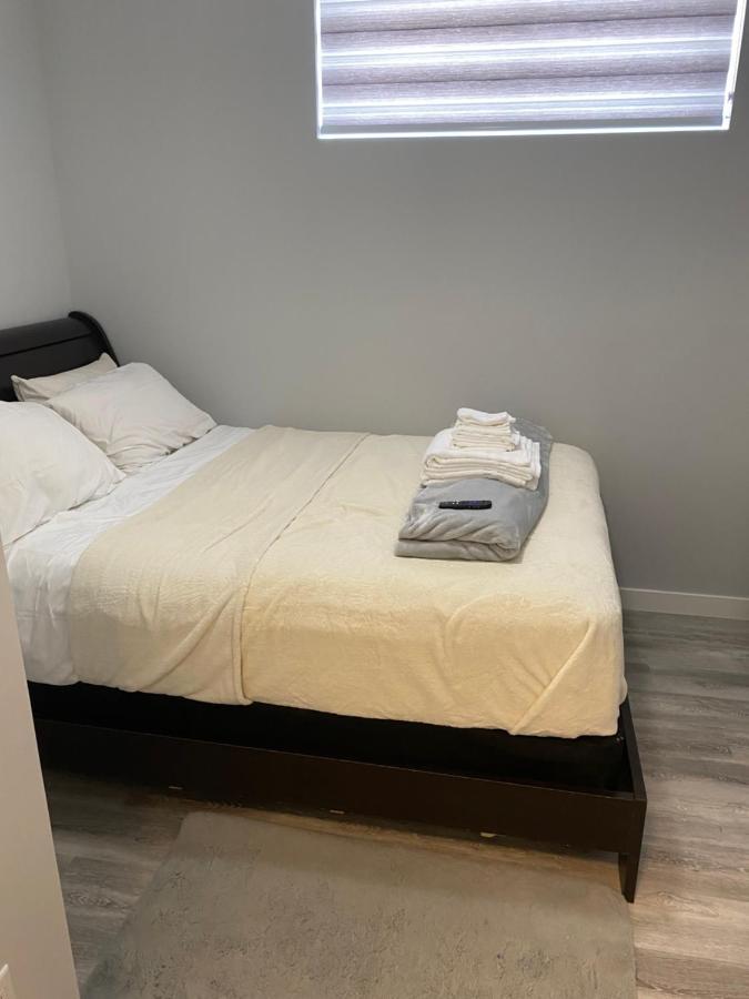 A Very Nice Basement Ensuite. Calgary Zewnętrze zdjęcie